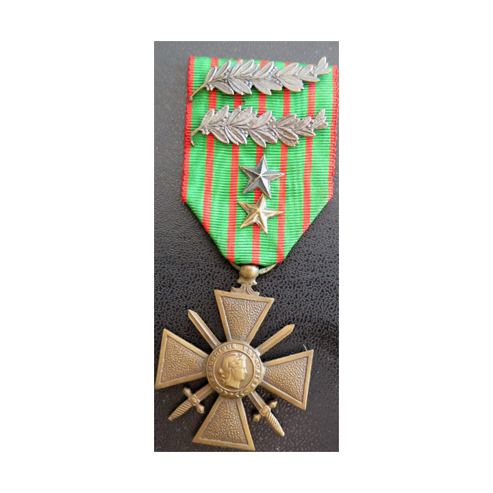 FRANCE : Croix de guerre 1914-1918 avec quatre citations (2 palmes et 2 étoiles de bronze)