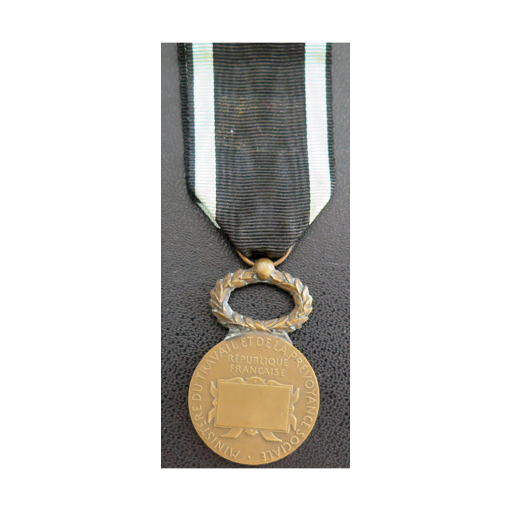FRANCE : médaille d'honneur de la mutualité du ministère du travail et de la prévoyance sociale en bronze