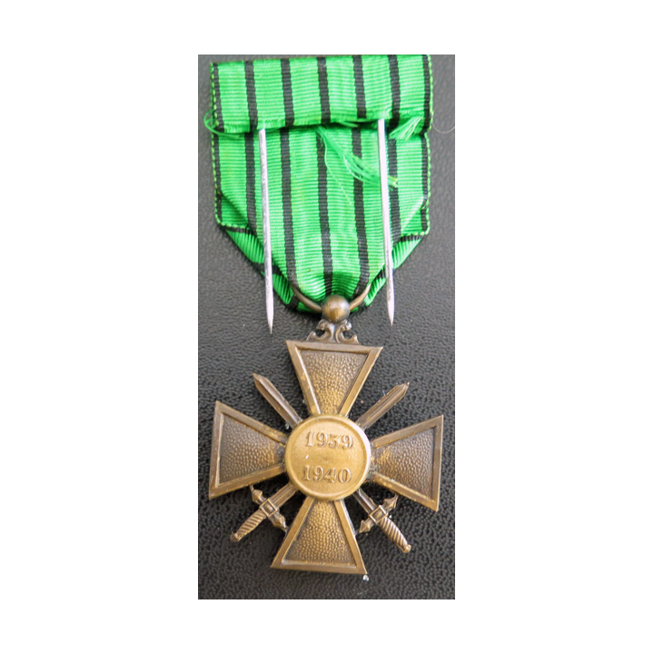 FRANCE : Croix de guerre 1939-1940 avec une citations (1 étoile de bronze) période de Vichy