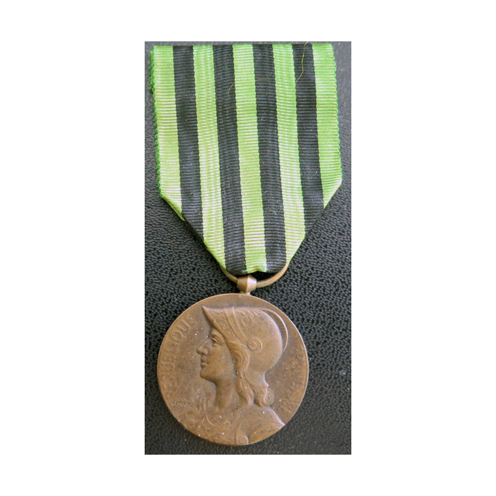 FRANCE : médaille commémorative 1870-1871