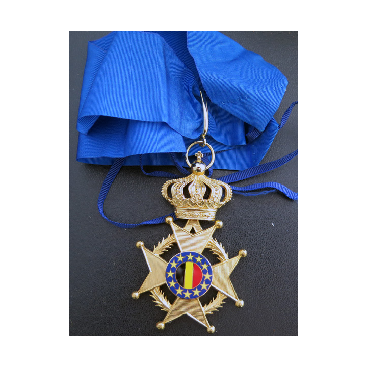 CEAC ECOS  : cravate de commandeur de la Croix de la Confédération européenne des anciens combattants et militaires 1969