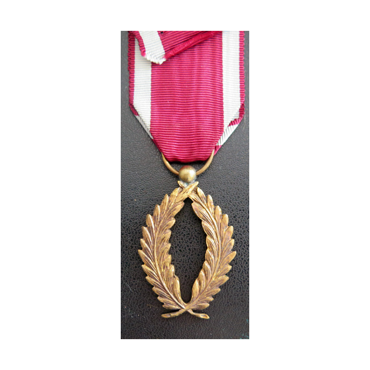 BELGIQUE : médaille des palmes de l'ordre de la Couronne belge en métal doré