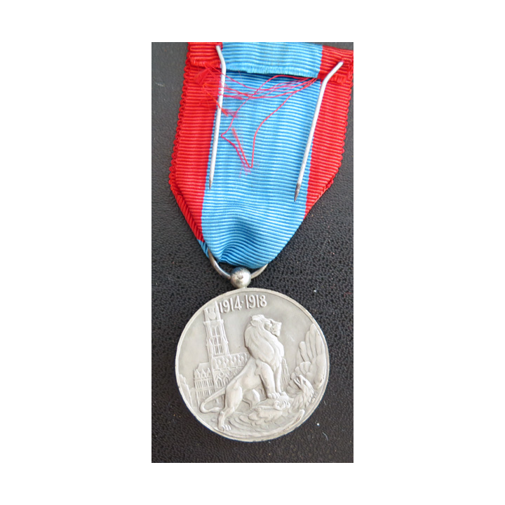 FRANCE : médaille des défenseurs d'Arras 1914-1918 en bronze argenté 2° Type