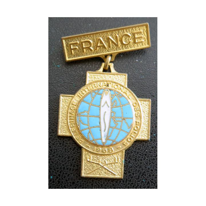 FRANCE : médaille du Pèlerinage international des polios 1968 fabrication Chobillon