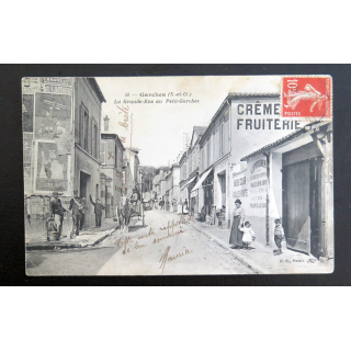 Carte postale de Garches : la Grande-Rue au petit-Garches 1911