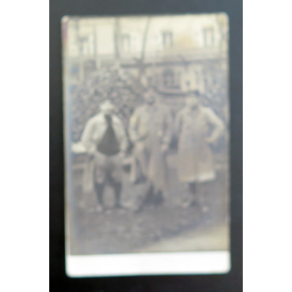 Carte postale militaire de soldats en permission à Toulouse en février 1915