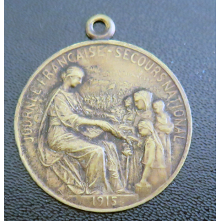 Journée en laiton française du secours national de 1915 signée Hyppolyte Lefebvre