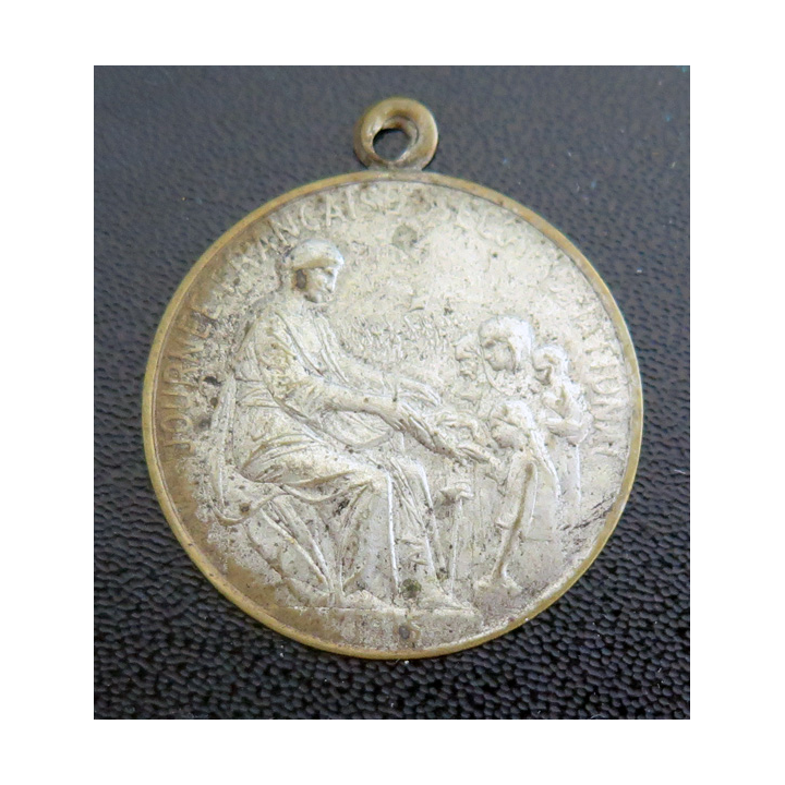 Journée française du secours national de 1915 signée Hyppolyte Lefebvre en aluminium
