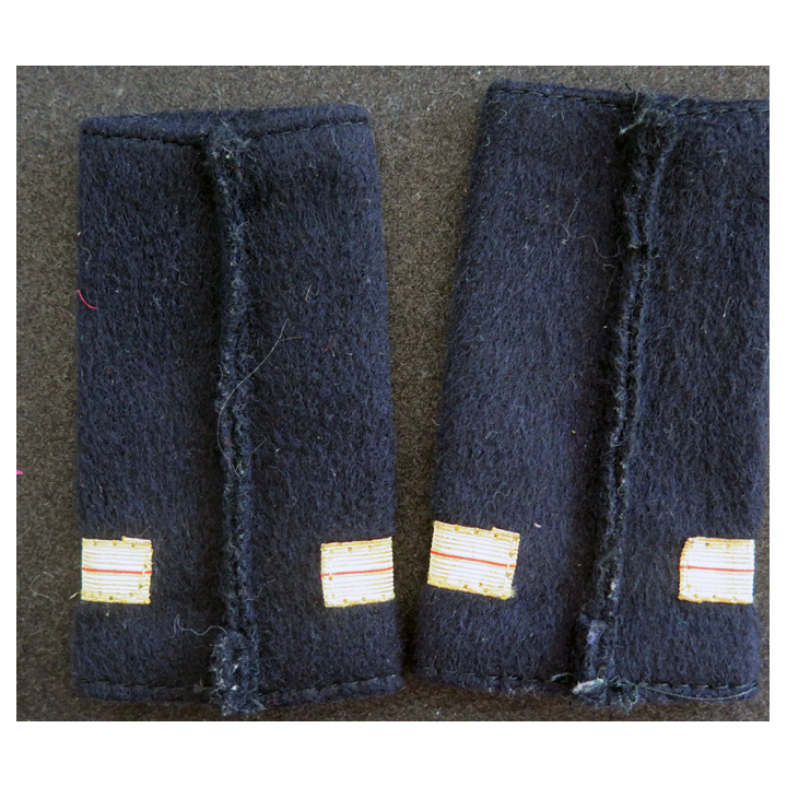 Paire de fourreaux d'Adjudant de pompiers (galons dorés)