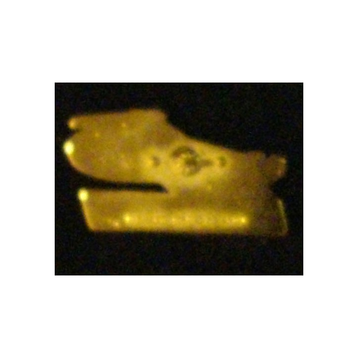PIN'S : SOUS MARIN LE TRIOMPHANT (LARGEUR : 3 cm)