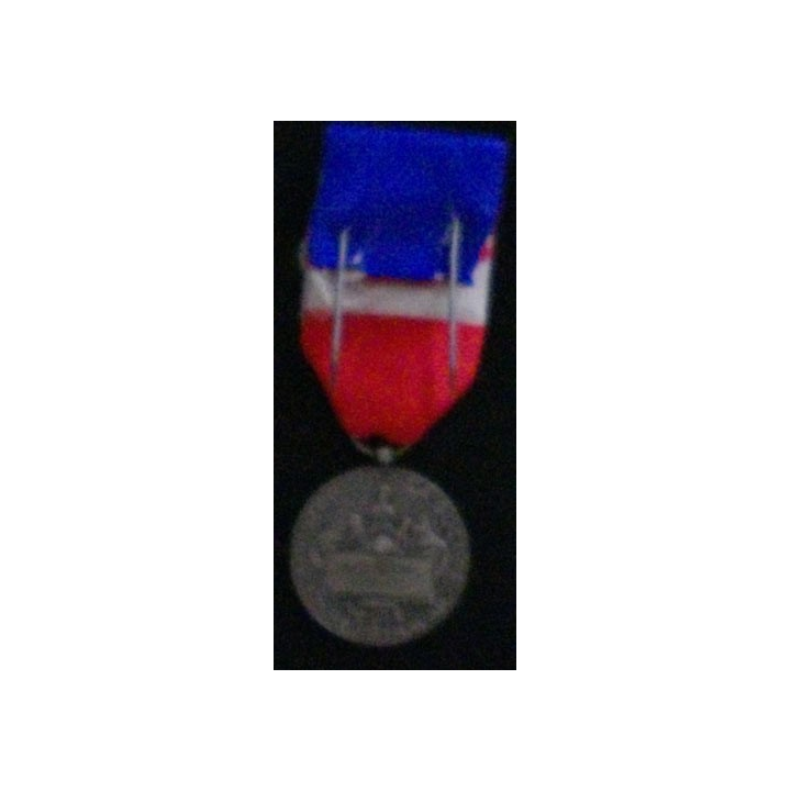 FRANCE : MÉDAILLE DU TRAVAIL MINISTÈRE DE LA GUERRE ARGENT 1963