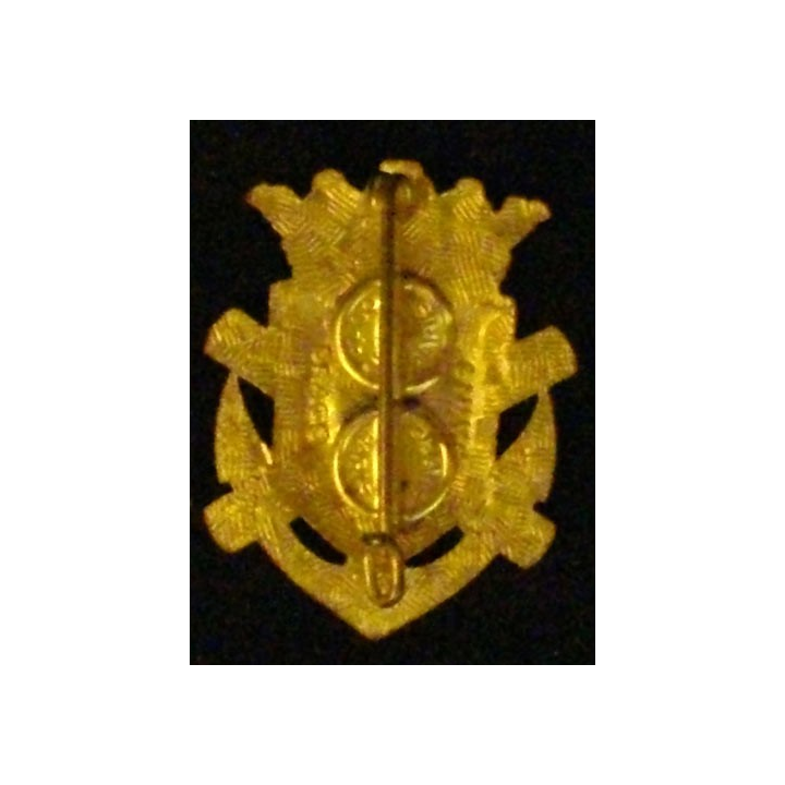 insigne métallique du contre torpilleurs Châteaurenault 