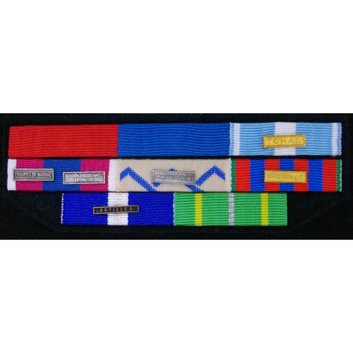 BARRETTE DE 8 DÉCORATIONS
