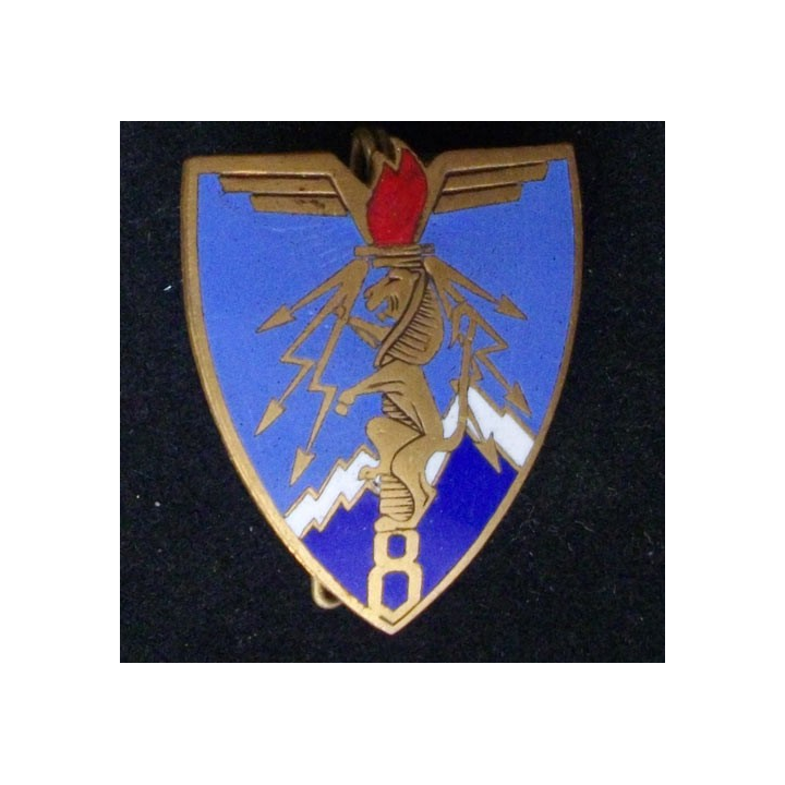 8° RM : 8° région militaire de fabrication Augis émail 