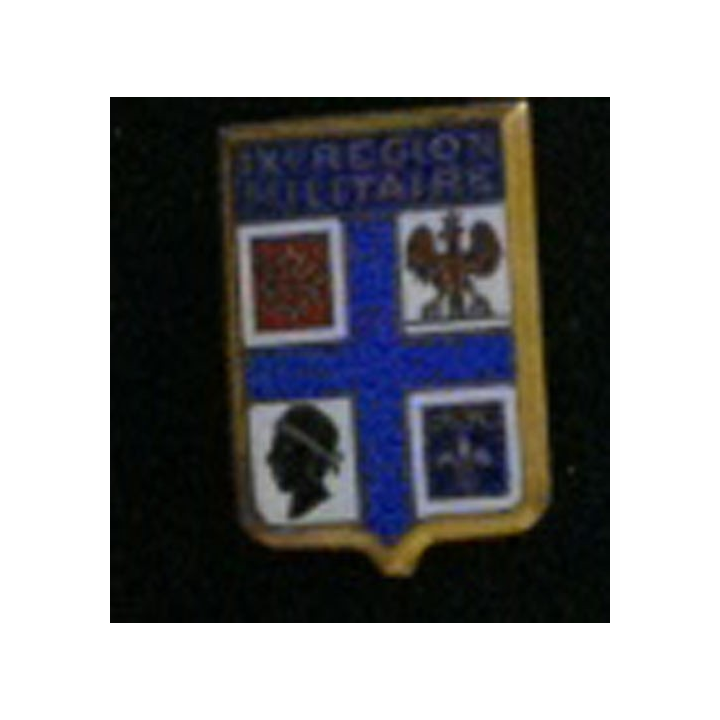 RÉGION MILITAIRE : insigne de la IX° région militaire en émail fabriqué par Drago rue de Romainville G. 1038