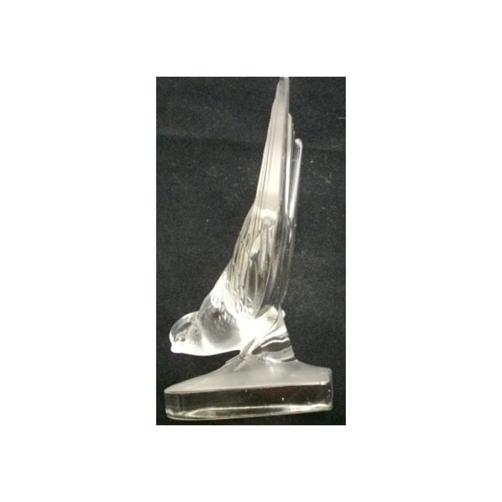 UN SERRE LIVRE HIRONDELLE DE RENÉ LALIQUE EN VERRE HAUTEUR 16 cm