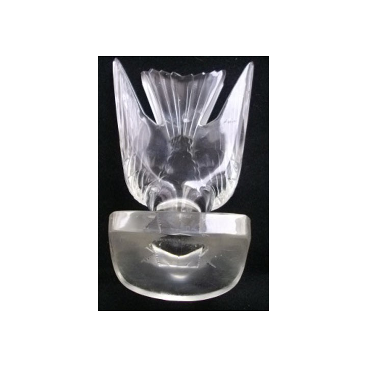 UN SERRE LIVRE HIRONDELLE DE RENÉ LALIQUE EN VERRE HAUTEUR 16 cm