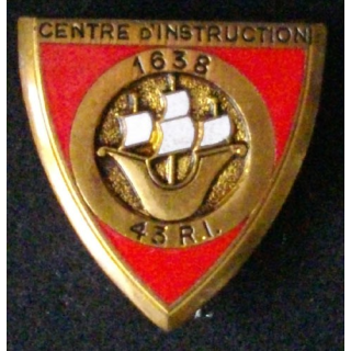 43° RI régiment d'infanterie insignes militaires