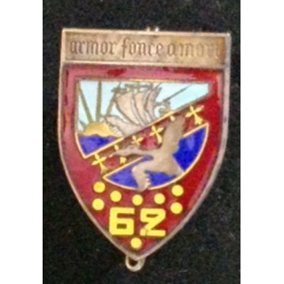 62° RI : insigne métallique 62° régiment d'infanterie Drago Béranger