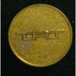 DIVERS : insigne TRT Thalès Research and Technologies n° 7 de fabrication Drago Paris