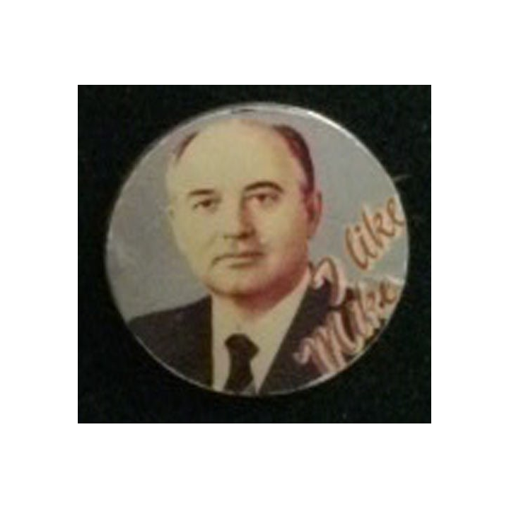 PIN'S : pin's du Président russe Mikhaïl Gorbatchev dont il est mentionné "I like Mike" de diamètre 3 centimètres