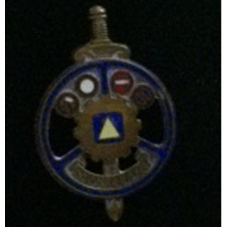 MONITEUR : insigne de moniteur de conduite automobile en bronze, émaillé, de fabrication Drago rue Olivier Métra H. 663