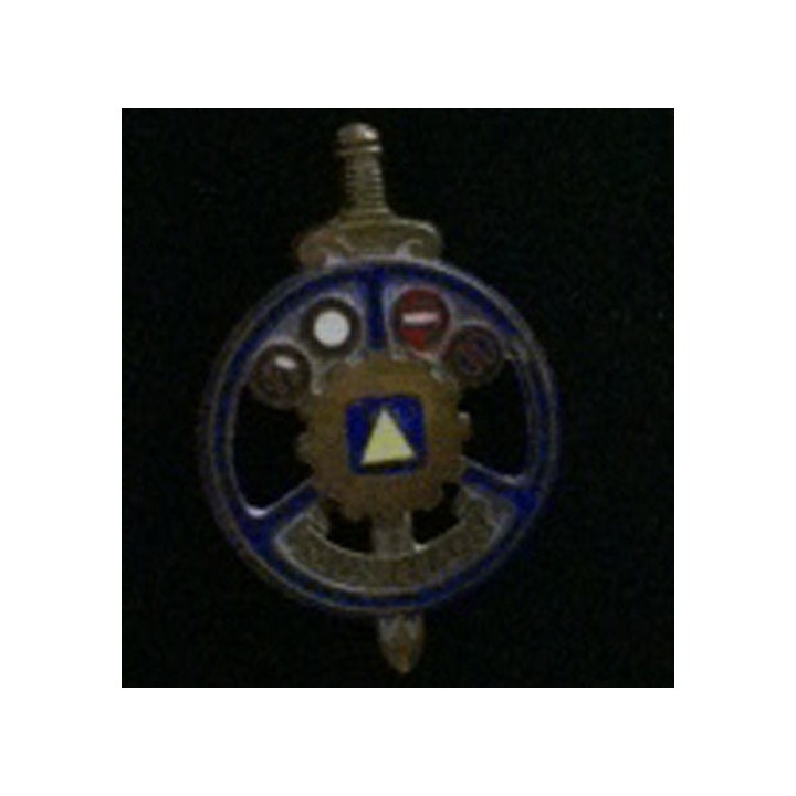 MONITEUR : insigne de moniteur de conduite automobile en bronze, émaillé, de fabrication Drago rue Olivier Métra H. 663