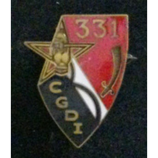331° CGDI : 331° compagnie de la 15° division d'infanterie 1° modèle en émail avec l'inscription au dos Cne Kaigre 1985-1987
