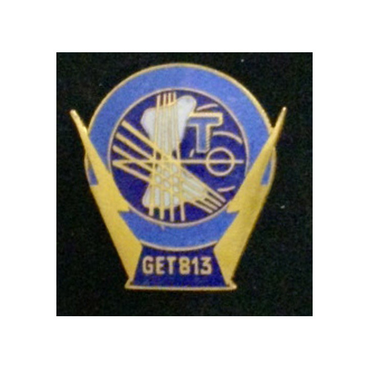 813° GET : insigne du 813° groupe d'exploitation des transmissions en émail de fabrication Drago G.1800 attache à 1 pin's