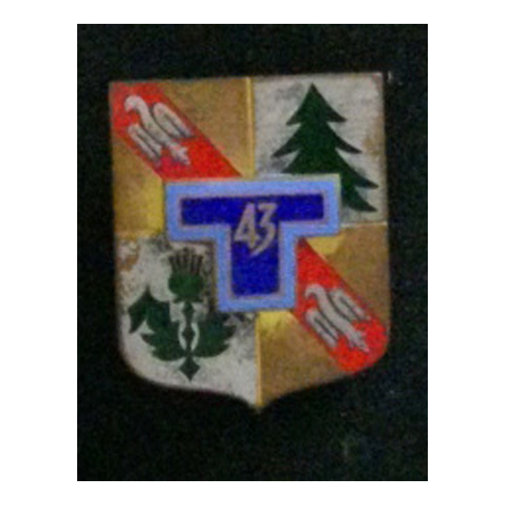 43° RT : insigne du 43° régiment de transmissions de fabrication Drago G. 2125 en émail dos guilloché argenté