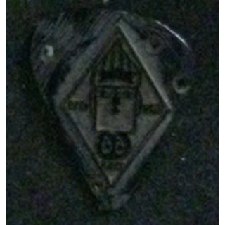 matrice sur résine ou bakélite du 66° régiment d'infanterie avec date sur les bords