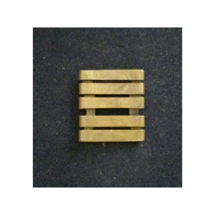 Galon métallique d'épaule de colonel en métal épais de dimension 3,3 cm par 3 cm