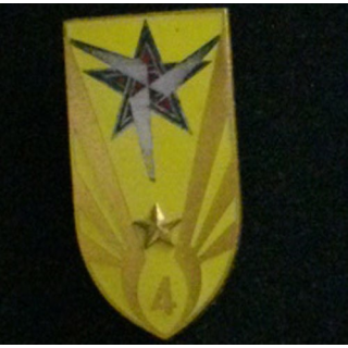 4° GALAT : insigne du 4° groupe de l'aviation légère de l'armée de terre de fabrication Drago G. 1514 en émail