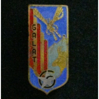 6° GALAT : insigne du 6° groupe de l'aviation légère de l'armée de terre de fabrication Drago G. 1601 en émail