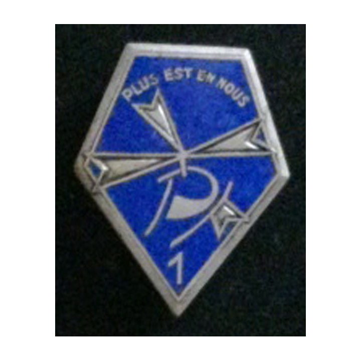 GALDIV n° 1 : insigne du groupe d'aviation légère divisionnaire n°1 type 1 de fabrication Mourgeon G. 1875 en émail