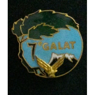 7° GALAT : insigne du 7° groupe de l'aviation légère de l'armée de terre type 2 de fabrication Drago G. 2077 en émail