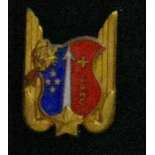 2° RHC : insigne du 2° régiment d'hélicoptères de combat de fabrication FIA G. 2804 grosse tête en émail