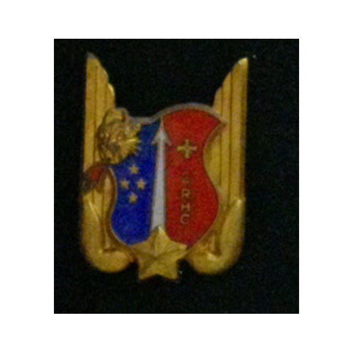 2° RHC : insigne du 2° régiment d'hélicoptères de combat de fabrication FIA G. 2804 grosse tête en émail