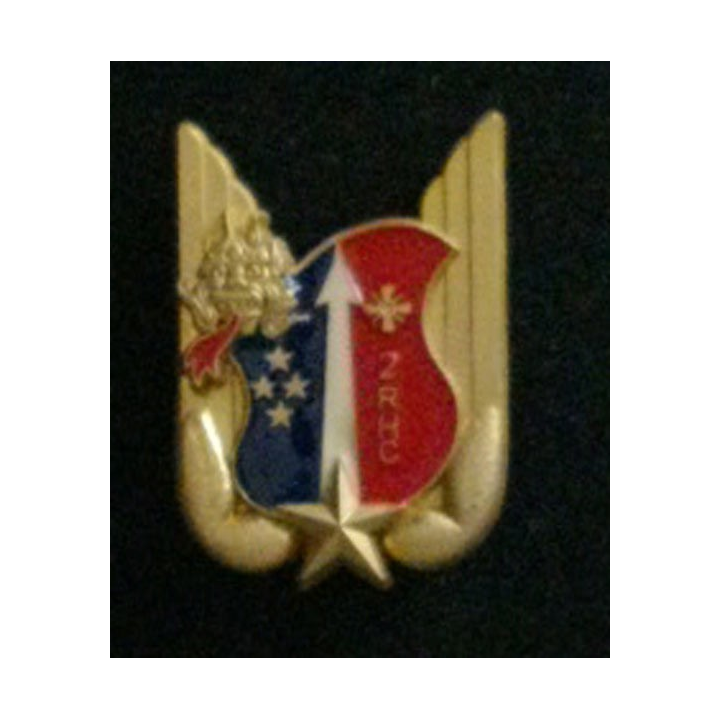 2° RHC : insigne du 2° régiment d'hélicoptères de combat de fabrication Arthus Bertrand G. 2804 grosse tête en émail