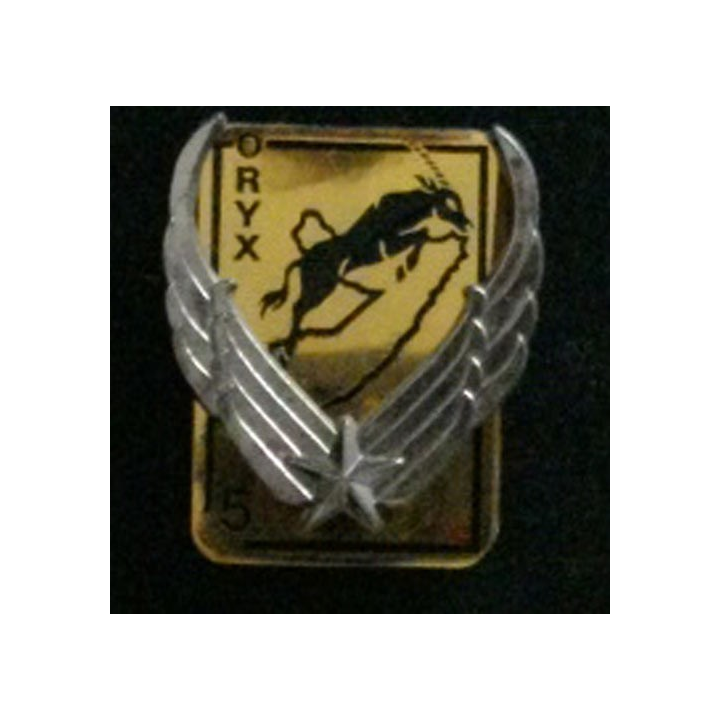 5° RHC : insigne du 5° régiment d'hélicoptères de combat type 2 opération ORYX de fabrication Delsart G. 2863 matriculé