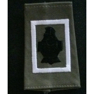 5° RG : fourreau de la compagnie de commandement et des services blanc du 5° régiment du génie