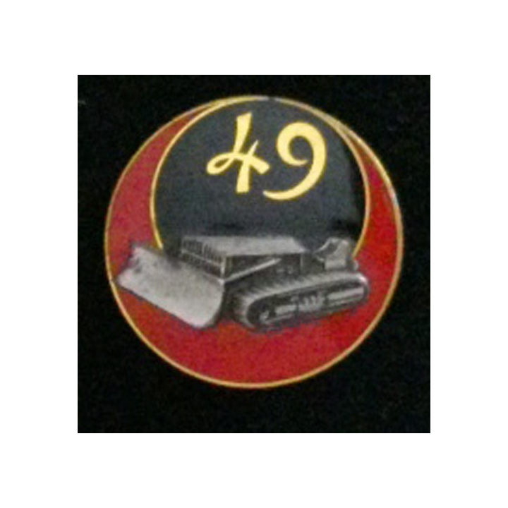 49° BG : insigne du 49° bataillon du génie de fabrication Drago G. 435 en émail dos guilloché et argenté
