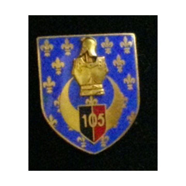 105° BG :  insigne du 105° bataillon du génie en émail de fabrication Drago G. 1404 dos guilloché 1 boléro