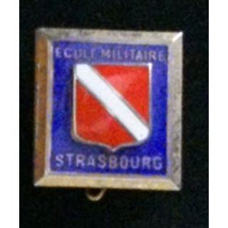 EMS : insigne de l'école militaire de Strasbourg de fabrication en émail Drago G. 436 dos guilloché vaguelé
