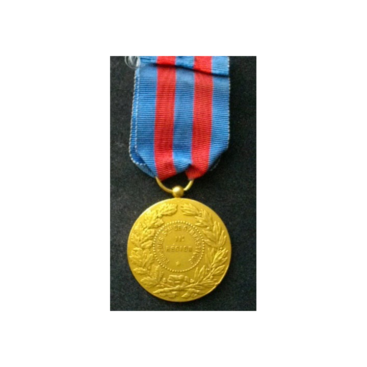 FRANCE : médaille de la fédération des sociétés de gymnastique en bronze de diamètre 3,4 cm