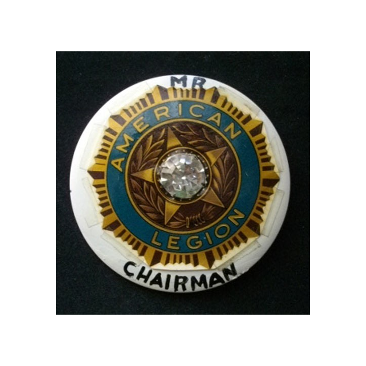 USA : plaque de chairman de l'American Legion avec un gros diamant en verre au centre et de diamètre 8,6 cm