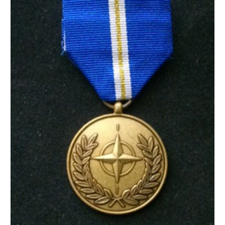 OTAN : médaille commémorative de l'OTAN article 5 dans les Balkans