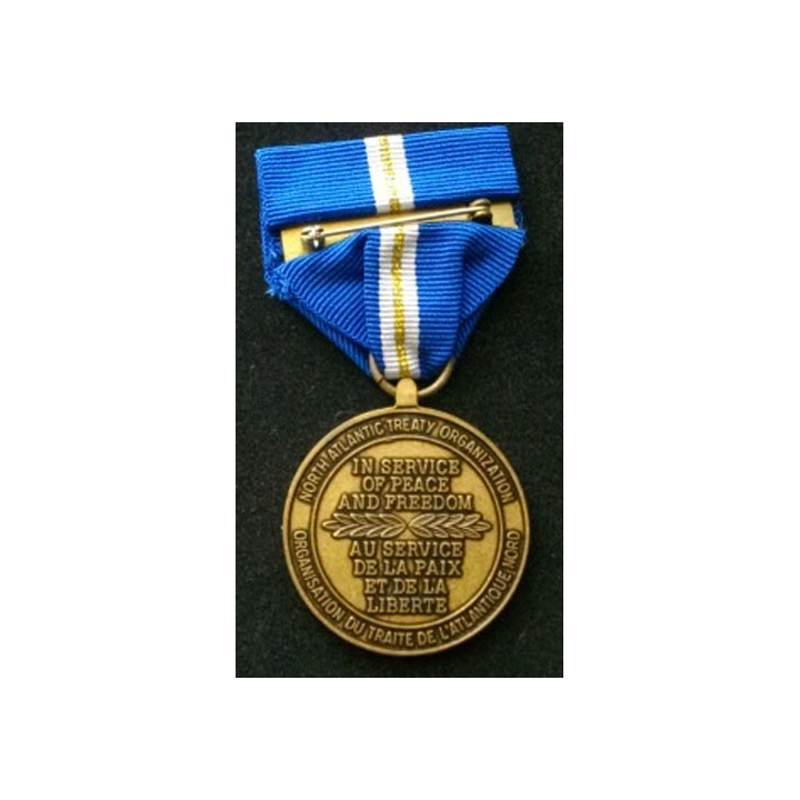 OTAN : médaille commémorative de l'OTAN article 5 dans les Balkans