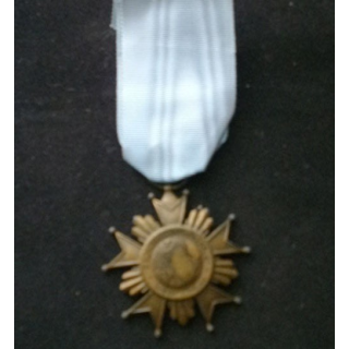 INCONNUE : médaille d'Egypte ? concernant la commémoration du canal de Suez ??