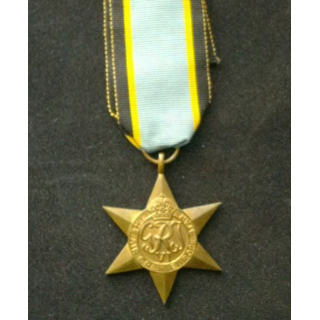 ROYAUME UNI : médaille commémorative anglaise de la Air Crew Europe qui est une copie